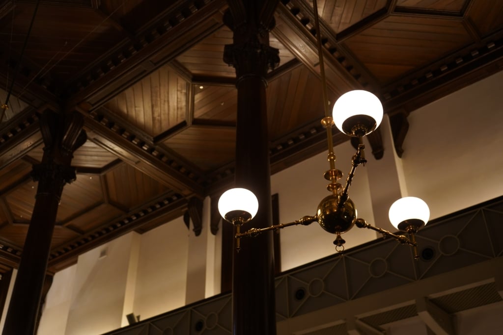 chandelier lighting for restaurants