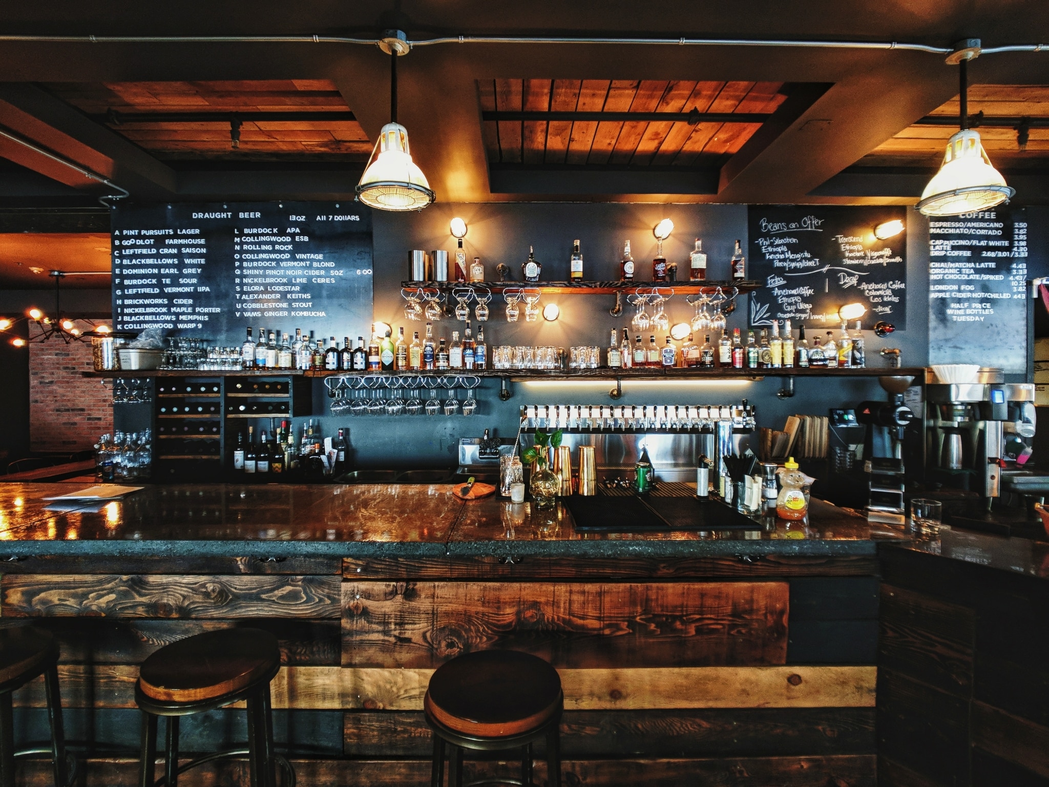 Guide to lighting a bar