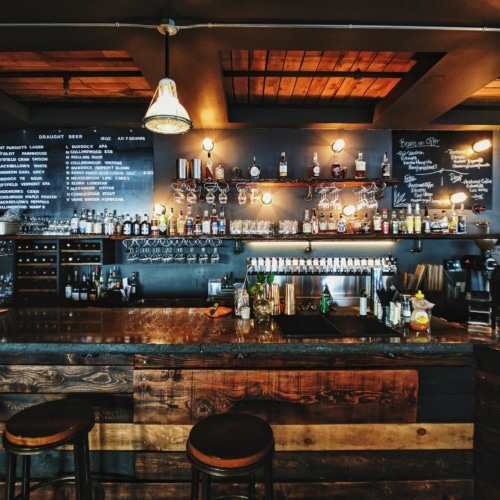 Quick Guide to Lighting a Bar Perfectly